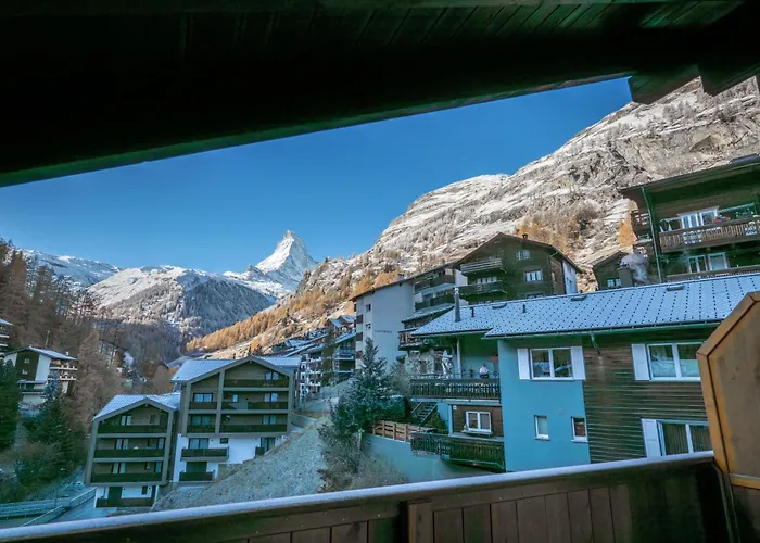 Апартаменти Peak Fantastic View